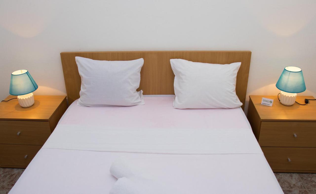 Plateau Bedroom&chambre - Center